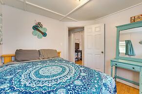 'cabana Sol' Cabin: 4 Mi to Garner State Park