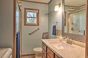 Table Rock Lake House w/ Fire Pit: Steps to Water!