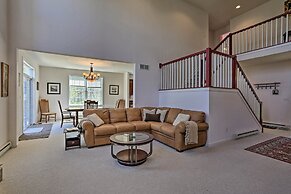 6 Mi to Kalahari: Pocono Pines Golf Course Home!