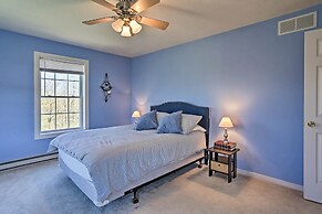 6 Mi to Kalahari: Pocono Pines Golf Course Home!