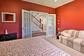 6 Mi to Kalahari: Pocono Pines Golf Course Home!