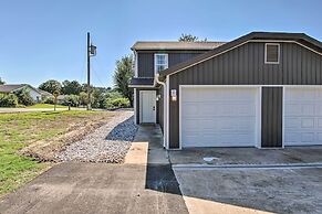 Chic Townhome ~ 6 Mi to Talking Rocks Cavern!