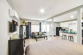 Greenwood Studio Cottage < 1 Mi to Downtown!