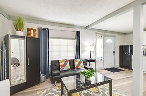 Greenwood Studio Cottage < 1 Mi to Downtown!