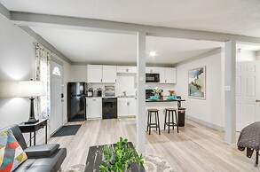 Greenwood Studio Cottage < 1 Mi to Downtown!