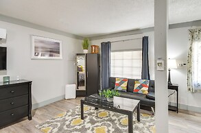 Greenwood Studio Cottage < 1 Mi to Downtown!