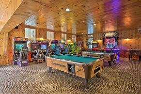 Chic Resort Condo ~ 1 Mi to Attitash Mountain!