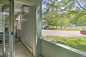 Chic Resort Condo ~ 1 Mi to Attitash Mountain!