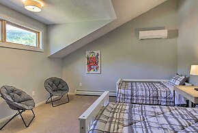 Chic Resort Condo ~ 1 Mi to Attitash Mountain!