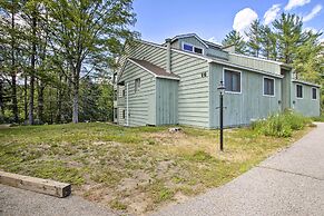 Chic Resort Condo ~ 1 Mi to Attitash Mountain!