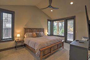 Luxury Suncadia Resort Retreat w/ Private Hot Tub!