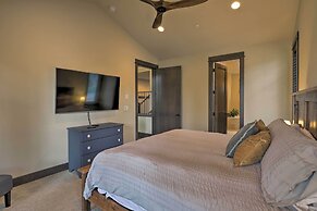 Luxury Suncadia Resort Retreat w/ Private Hot Tub!