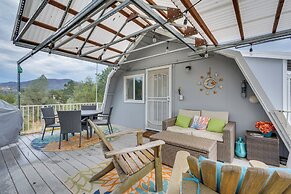 Mariposa Home: Furnished Patio & Sierra Mtn Views