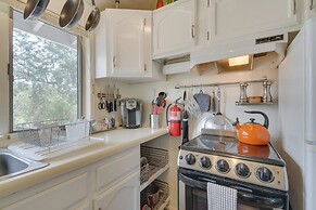 Mariposa Home: Furnished Patio & Sierra Mtn Views