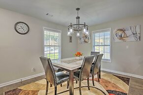 Lovely Atlanta Home ~ 3 Mi to Downtown Venues