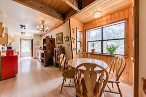 Family-friendly Ruidoso Cabin - Ski, Hike & Fish!