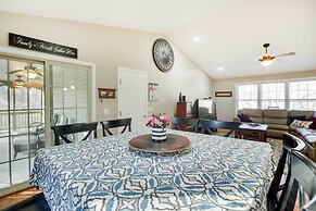 Charming Massanutten Resort Home w/ Grill!