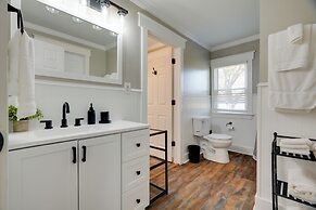 Cozy Blackstone Getaway < 2 Mi to Downtown!