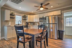 Cozy Blackstone Getaway < 2 Mi to Downtown!