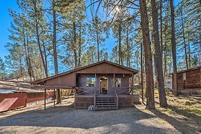 Ruidoso Cabin - Walk to Midtown Dining & Shops!