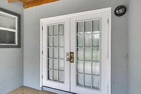 Gulfport Condo w/ Private Balcony - Walk to Beach!