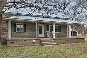 Traditional Southern House With Front Porch!