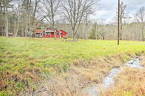 Old Time Catskill Mtn Retreat, Handcrafted Cabin!