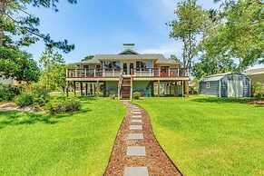 Waterfront Florida Vacation Rental w/ Boat Dock