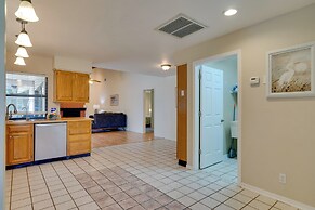 Fort Myers Home, Lanai & Private, Heated Pool