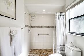 Fort Myers Home, Lanai & Private, Heated Pool