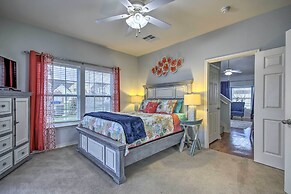 1 Block to Boat Ramp: Monkey Island Home