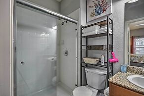 1 Block to Boat Ramp: Monkey Island Home