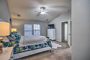 1 Block to Boat Ramp: Monkey Island Home