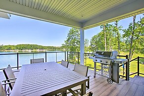Waterfront Silver Lake Home w/ Private 40 Dock!