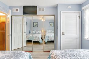 Quaint Wildwood Condo ~ Walk to Beach!