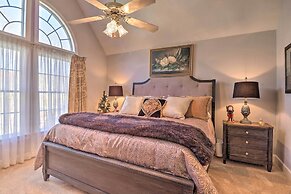 Million-dollar Estate by Downtown Franklin!