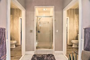 Million-dollar Estate by Downtown Franklin!