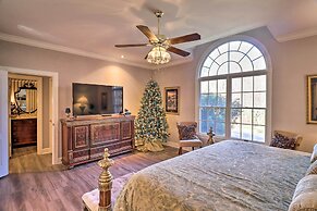 Million-dollar Estate by Downtown Franklin!