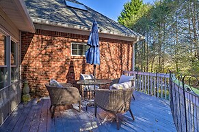 Million-dollar Estate by Downtown Franklin!