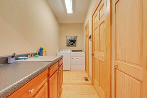 Secluded Cove & Fire Pit: Lake Wedowee Getaway