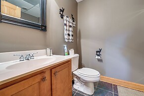 Secluded Cove & Fire Pit: Lake Wedowee Getaway