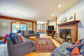 Lakefront Paradise Near Okemo & Killington