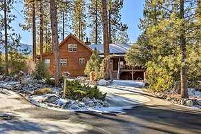 Pine Mountain Club Log Home w/ Deck + Grill!