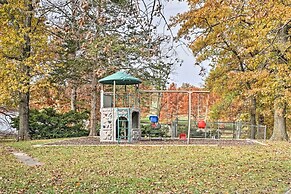 Lakefront Vacation Rental w/ Patio & Grill!