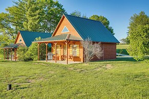 Lakefront Vacation Rental w/ Patio & Grill!