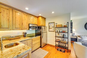 All-season Sun Valley Retreat w/ Deck & Grill