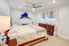 Canal-front Florida Keys Home w/ Dock!