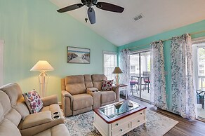 8 Mi to Boardwalk: Myrtle Beach Condo Near Golfing