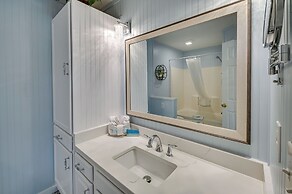 8 Mi to Boardwalk: Myrtle Beach Condo Near Golfing