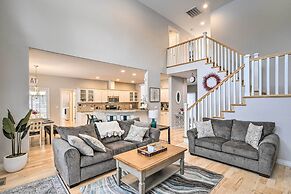 Klamath Falls Home w/ Resort Amenities!